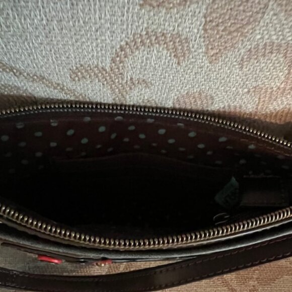 Chala Mini Crossbody Wiener Dog bag - Picture 5 of 7